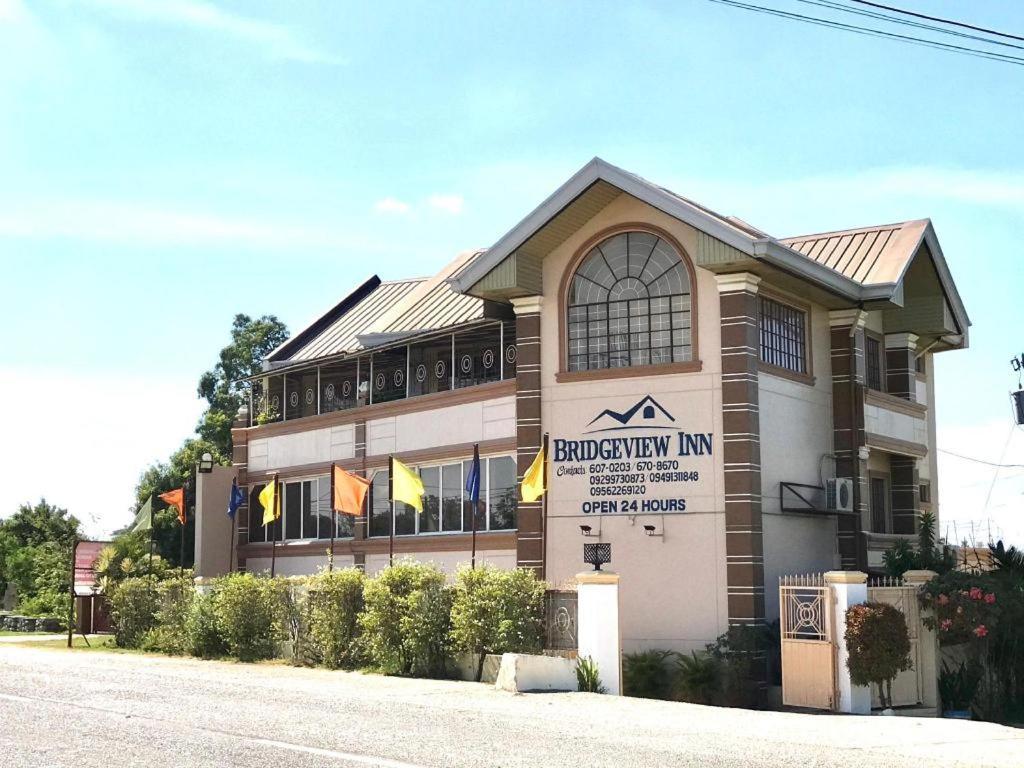 Bridgeview Hotel Laoag Exterior photo